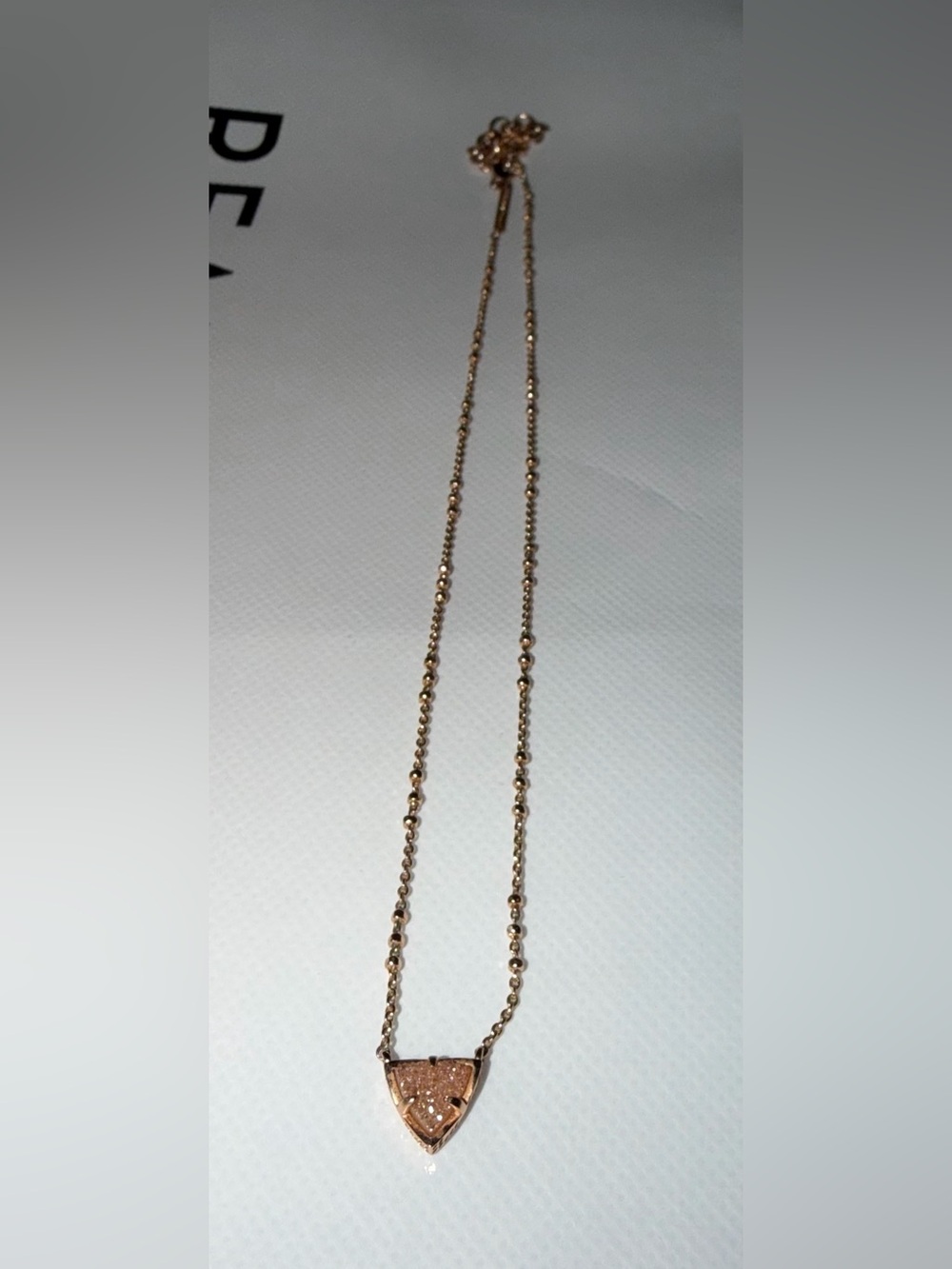Kendra Scott necklace